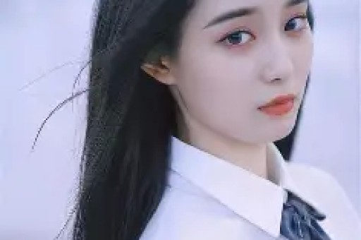 性感K-Pop明星BIBI爆料：曾有男星在私信中向她示爱